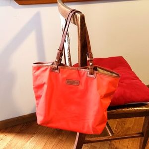 Dooney & Bourke shoulder bag/purse